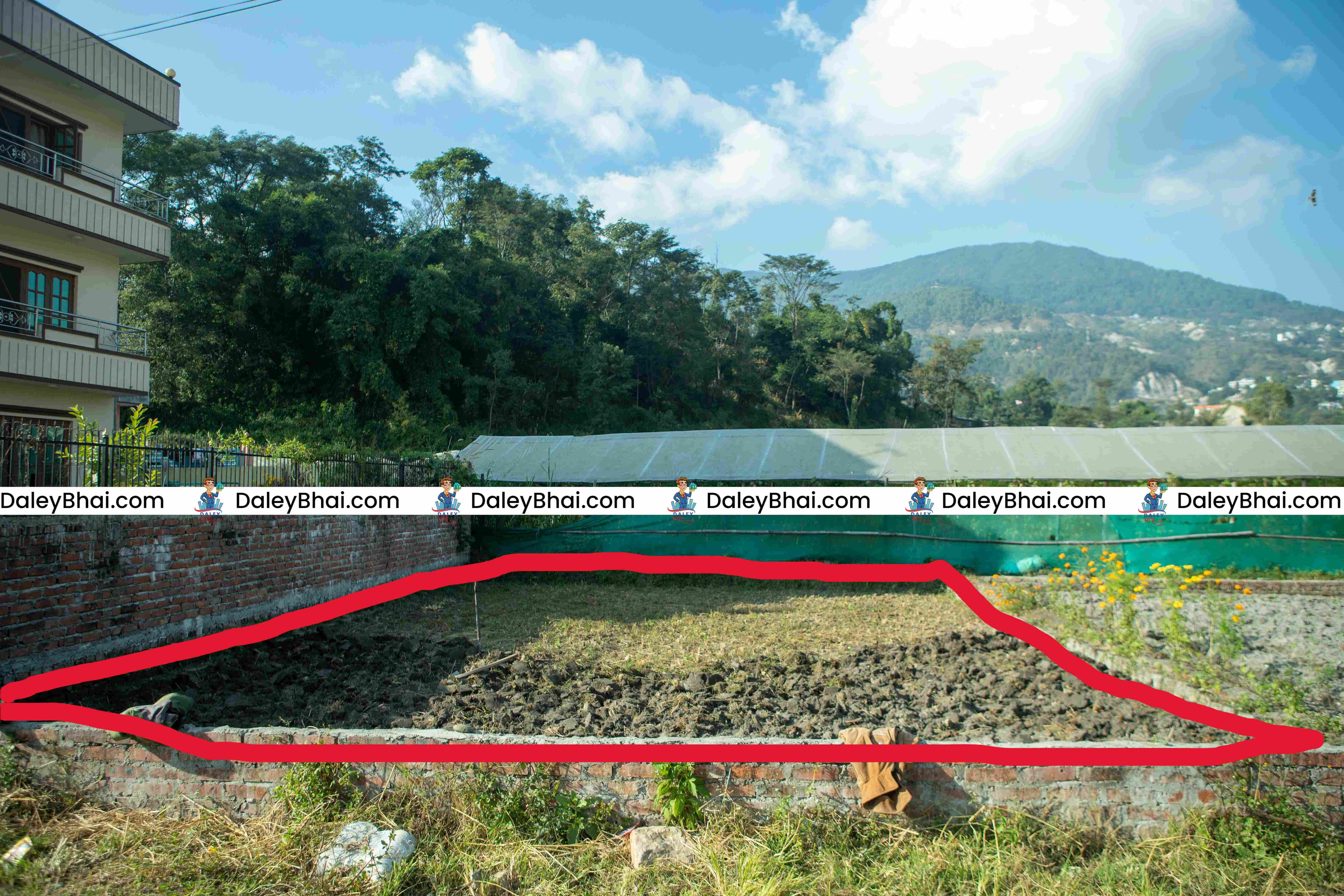 Land at  Kavresthali