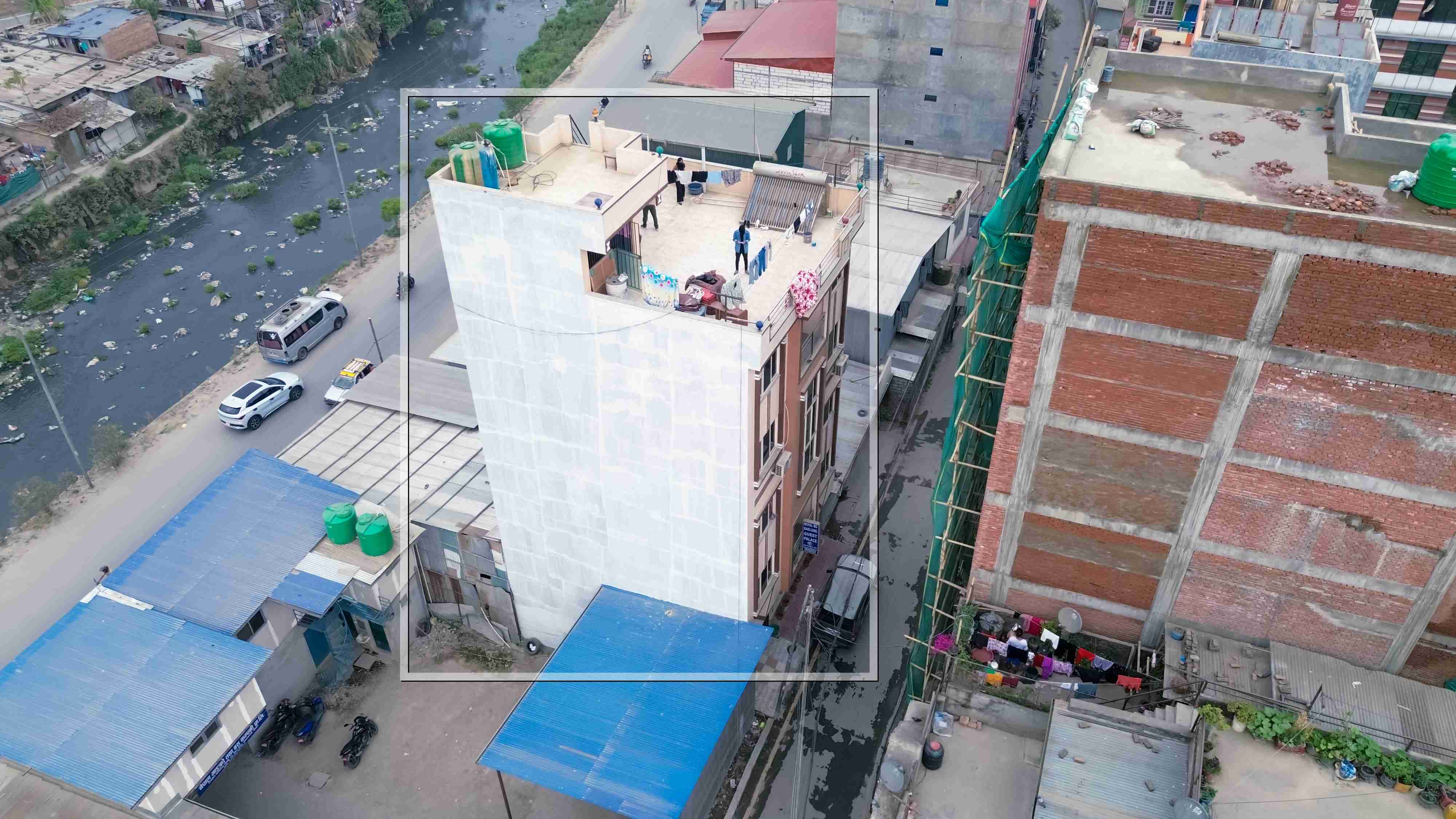 Commercial House