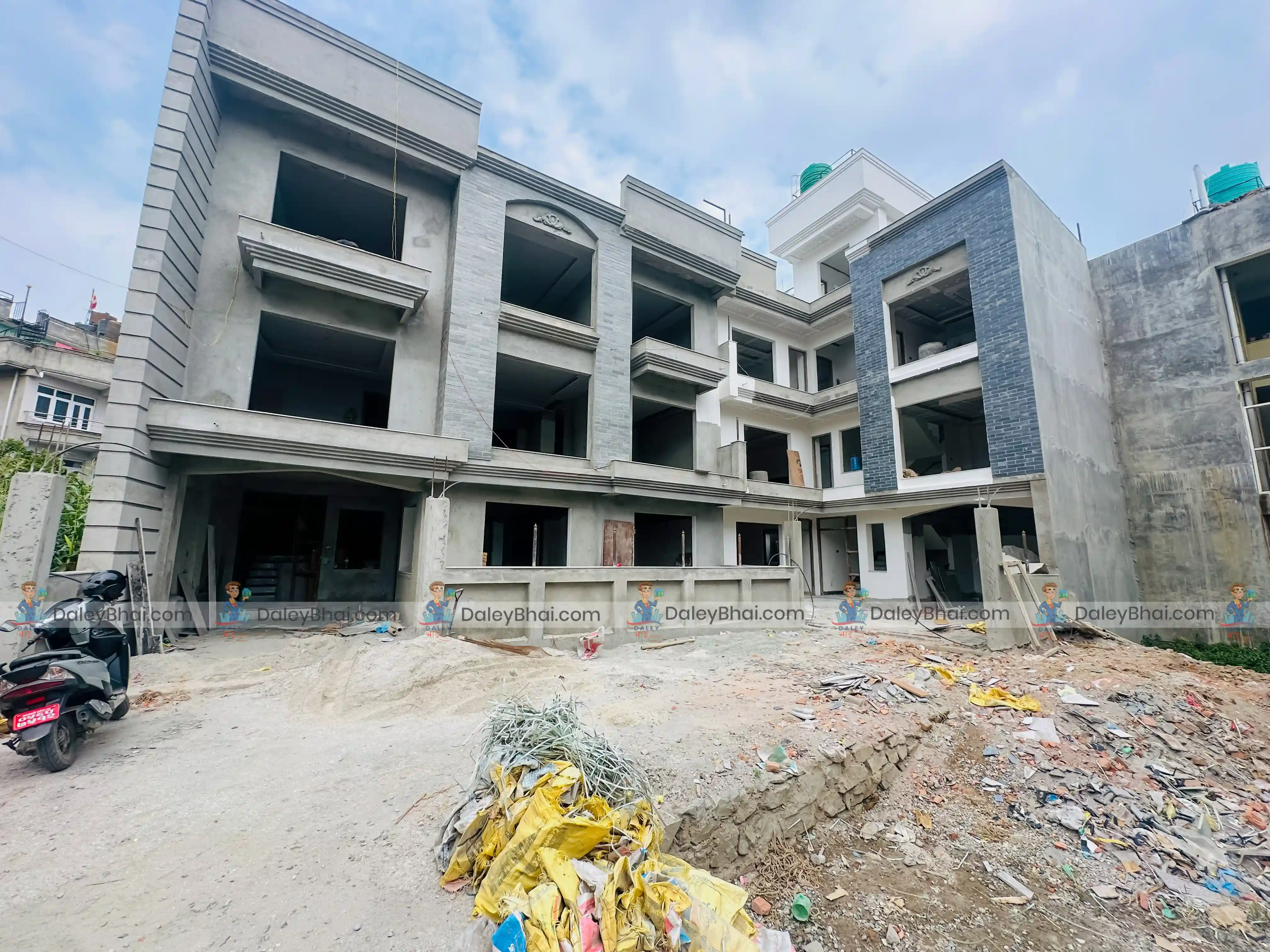 House for sale in Ochu Height | Daleybhai